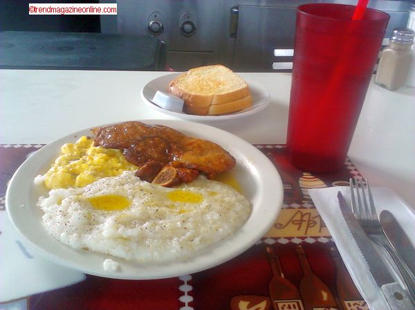 Click to Enlarge Royal Castle Miami Restaurant Review Pic! Royal Castle Miami Restaurant Review Pic