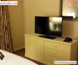 08.mystic-dunes-bedroom-tv 08.mystic-dunes-bedroom-tv